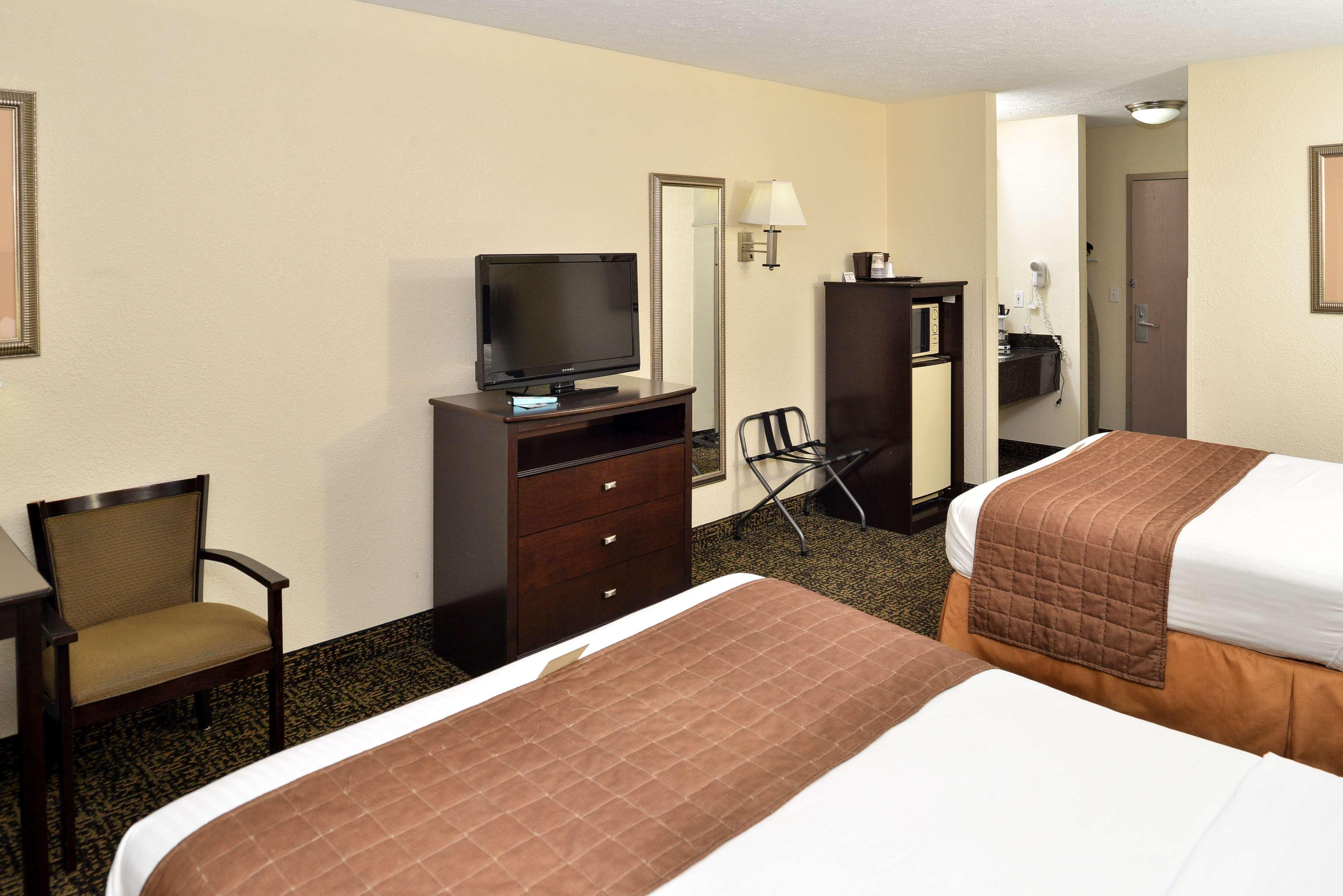 Best Western Elyria Buitenkant foto