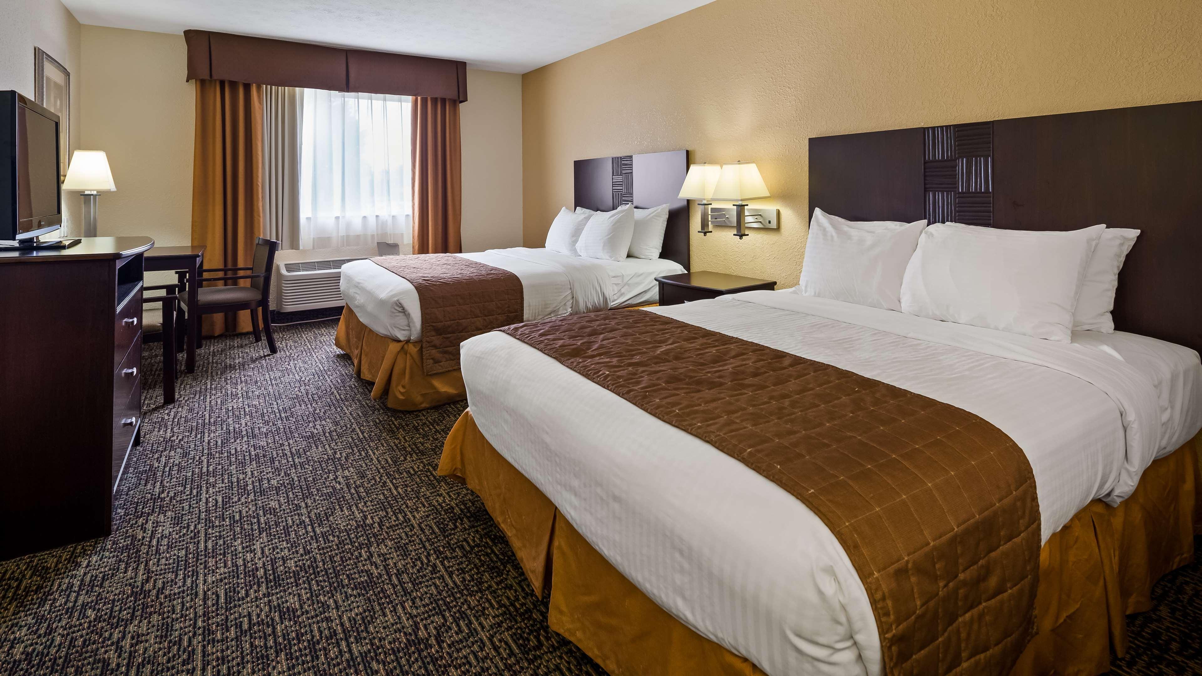 Best Western Elyria Buitenkant foto