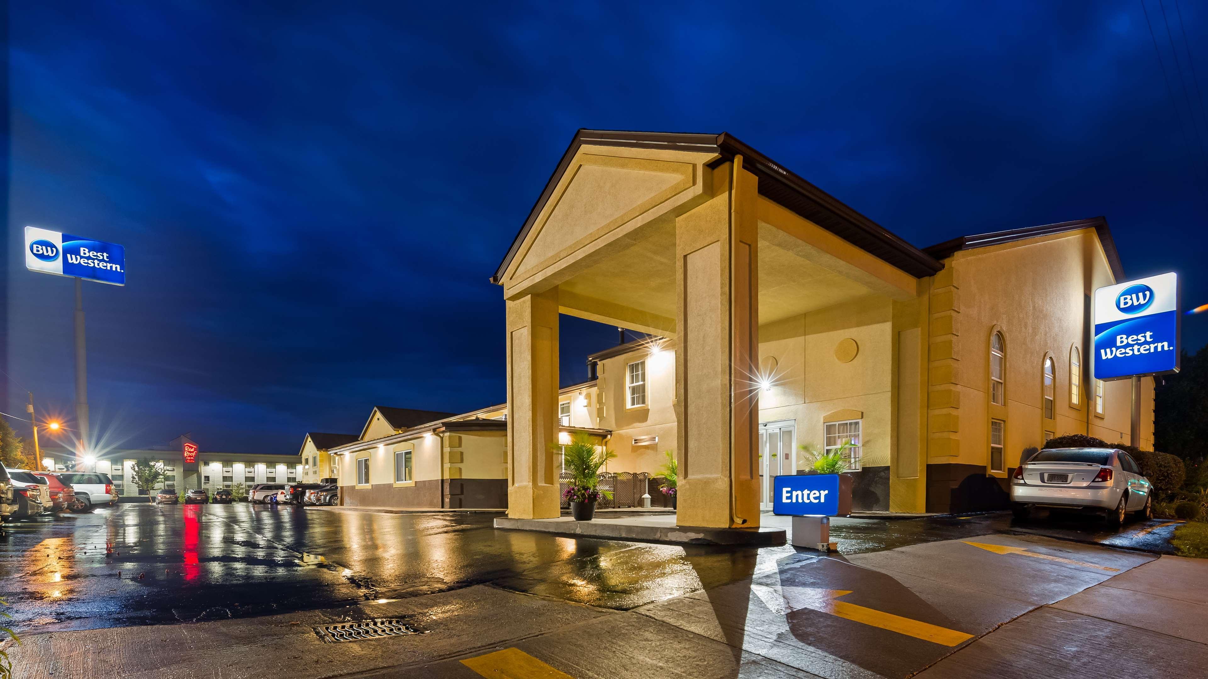 Best Western Elyria Buitenkant foto