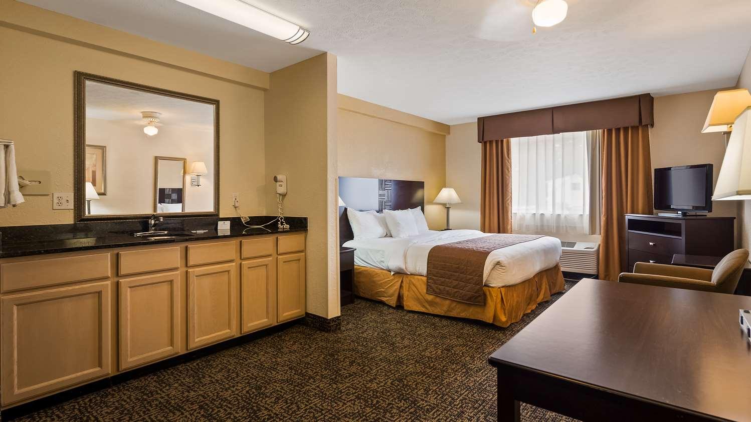 Best Western Elyria Buitenkant foto