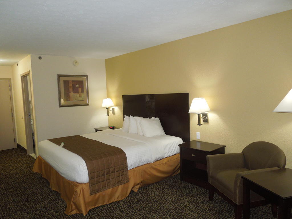 Best Western Elyria Buitenkant foto