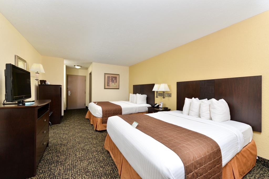 Best Western Elyria Buitenkant foto